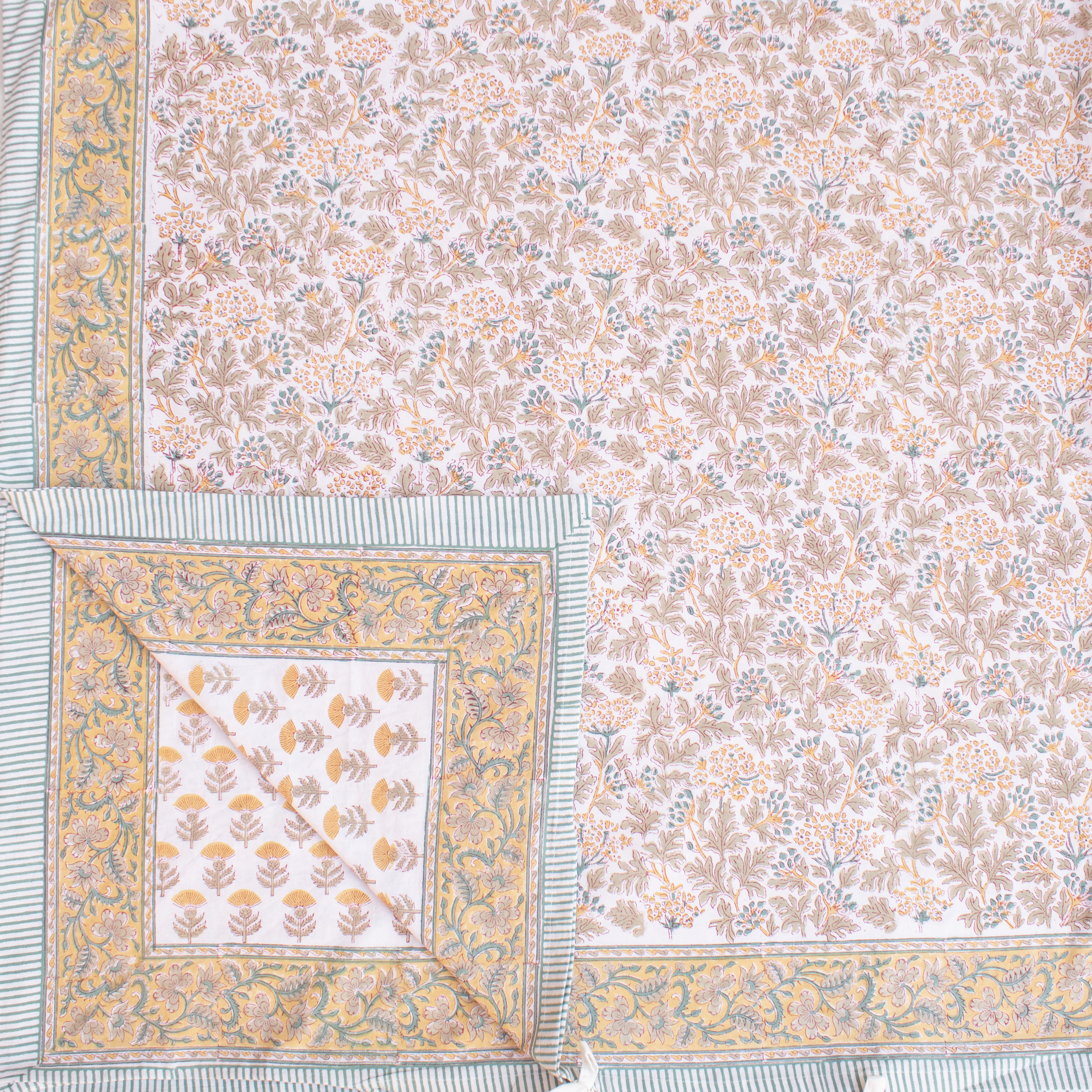 Kullu Oak Duvet Cover
